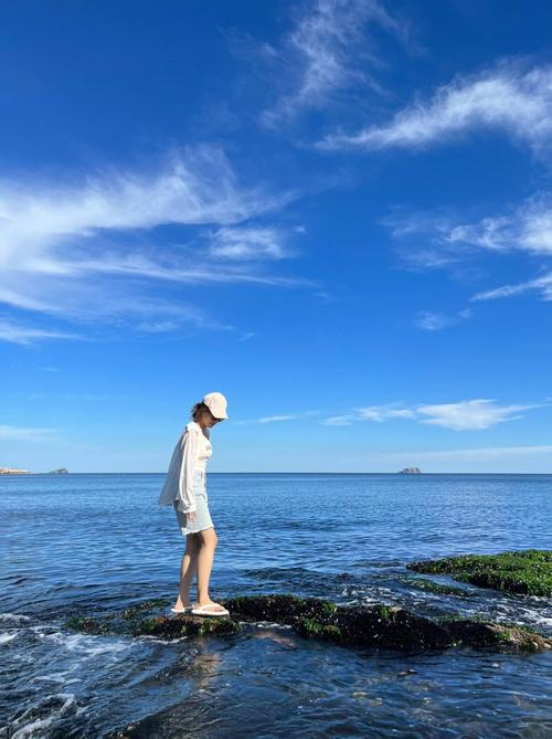 梦见大海水很清澈是什么意思