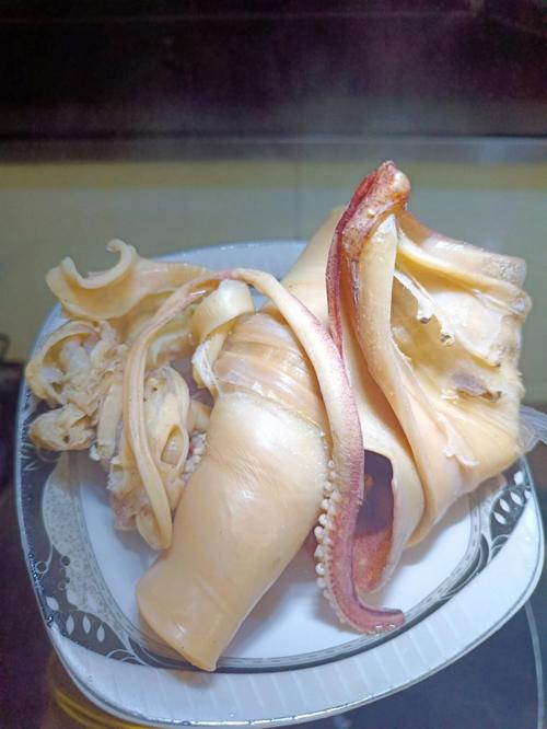 梦见很多鱿鱼