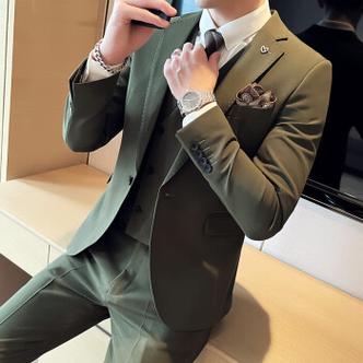 男订婚衣服可以随便穿吗