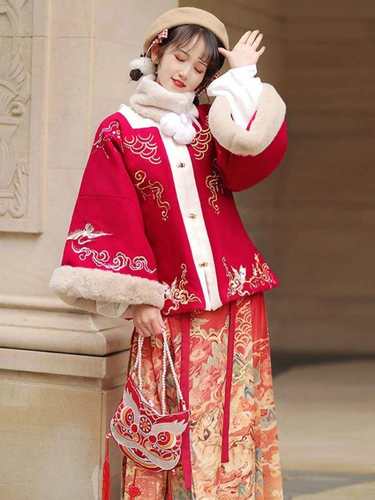 本命年过年穿什么颜色衣服