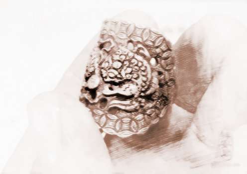 梦见捡到银戒指