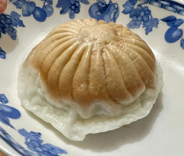 女人梦见碗里有饭