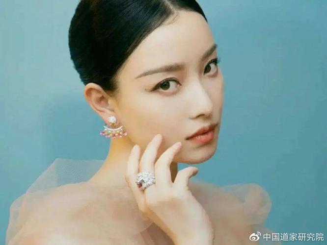 女人脸上最奇妙的爱情痣