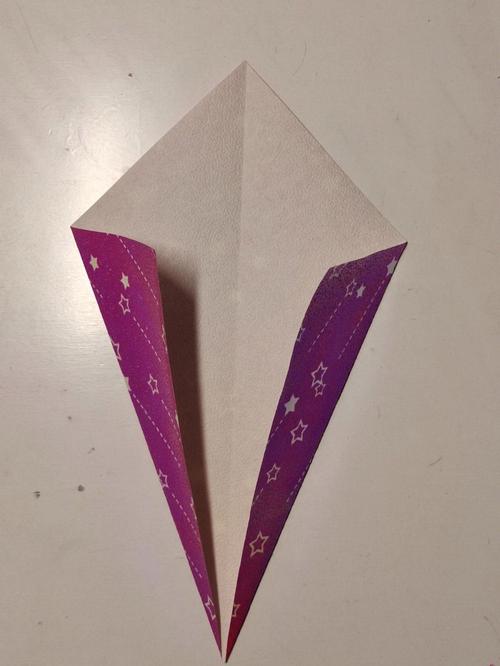 详解:三八妇女节送妈妈什么花