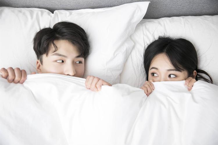 已婚男人梦见暗恋的女人什么意思