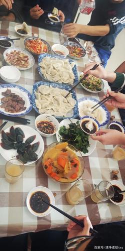 结婚吃饺子在男方家吃还是女方家