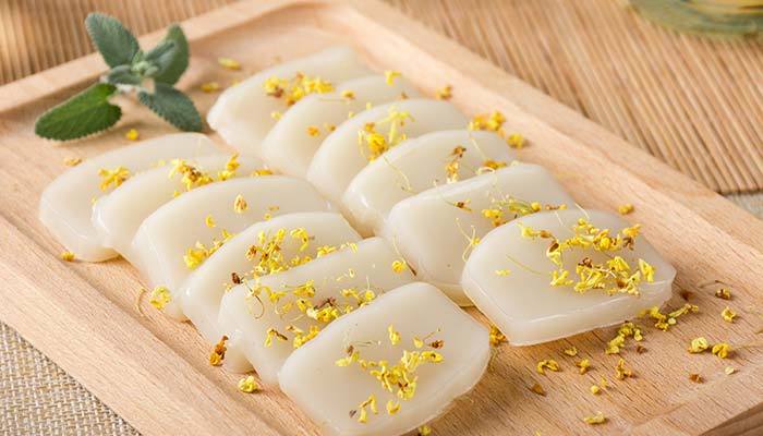 春节吃年糕寓意着什么,春节吃年糕是为了纪念谁?