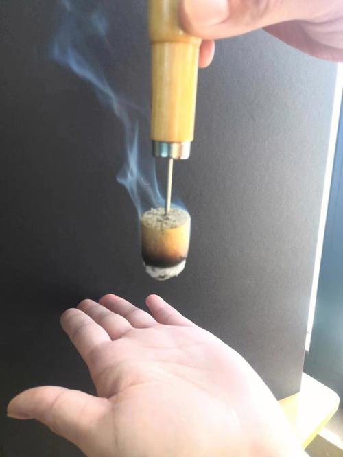 梦见在给自己艾灸