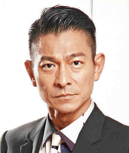 鹰钩鼻面相 鹰钩鼻子的男人面相命好吗