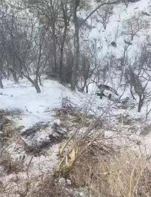 梦见开车坠崖 坐车坠崖