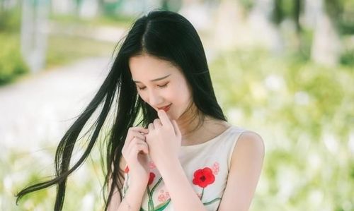 属蛇人如何拥有沉稳的气质