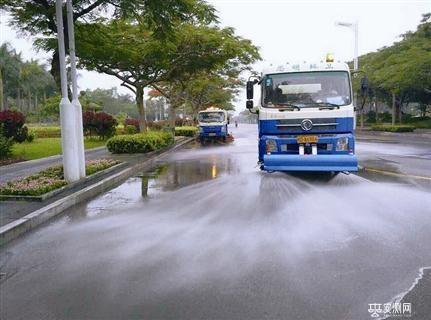 梦见用水冲洗路面怎么回事