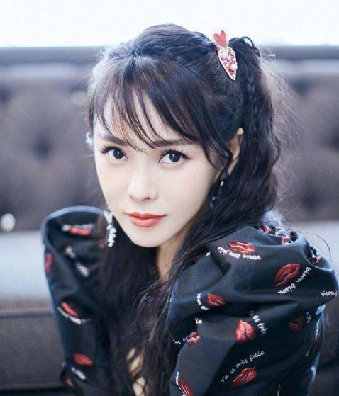 姓伊的名人 姓伊的明星