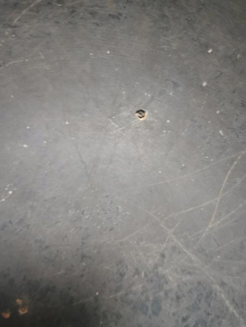女人梦见锅破了大窟窿什么含义