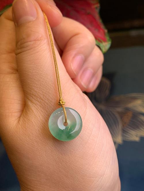 能让小孩健康成长的平安扣有哪些