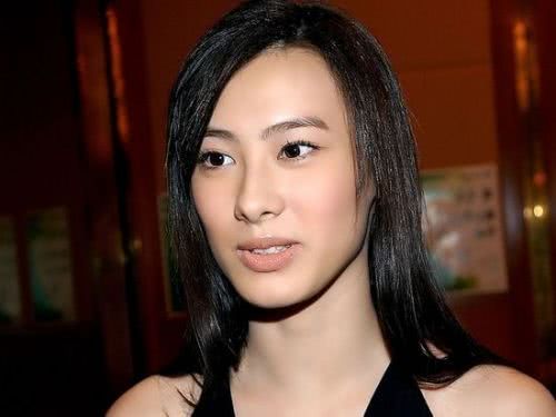 揭秘娱乐圈那些幼龄的星妈