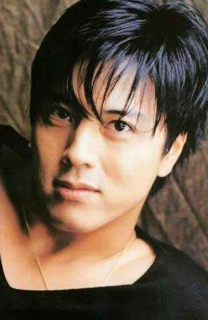 用情最不专的男人面相曝光