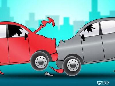 梦见女孩撞车