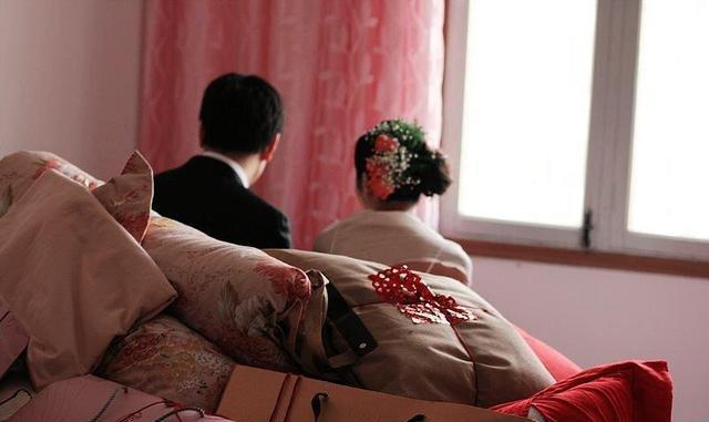 结婚为什么要婆婆买鞋