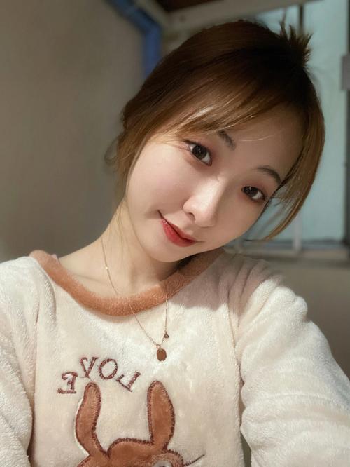 射手女的长相特征