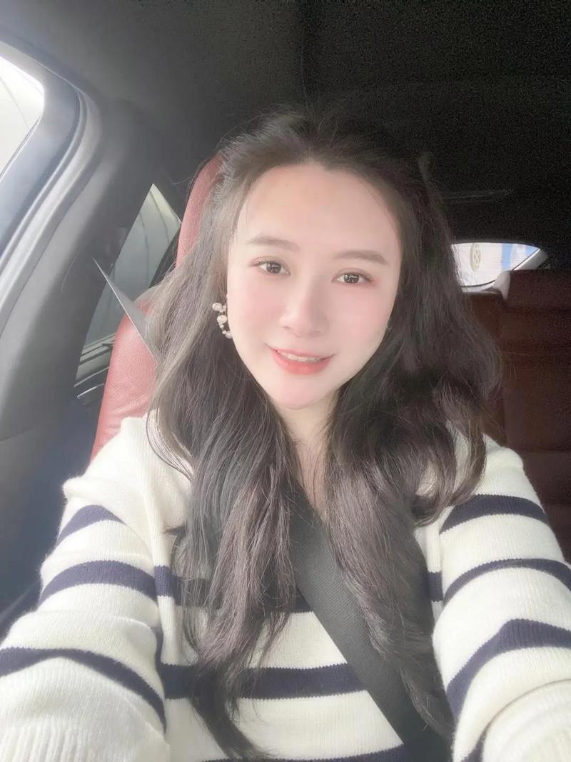 人中之凤的女人面相特征