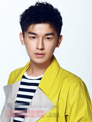 额角很高的男人是不是都很自信