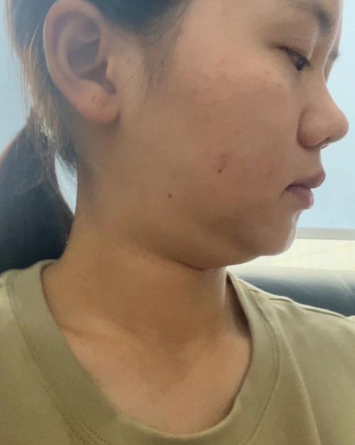 下巴宽的人好吗