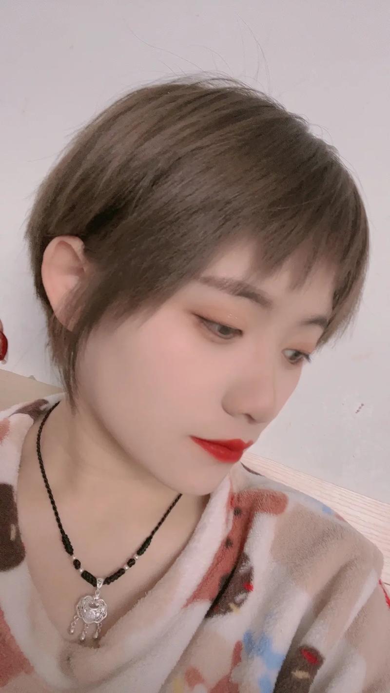 1999年属兔的男的命好吗