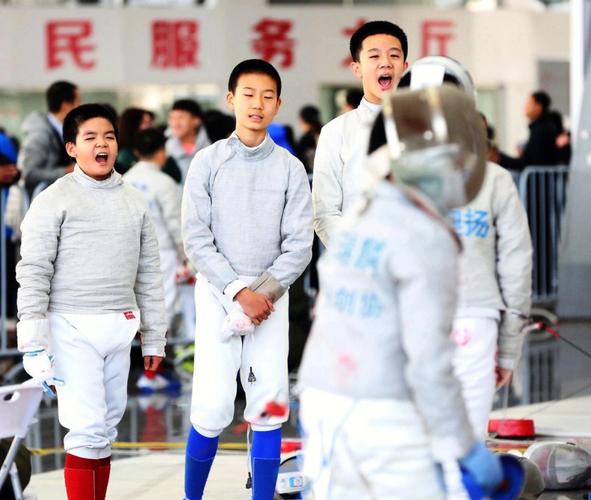 梦见击剑怎么回事