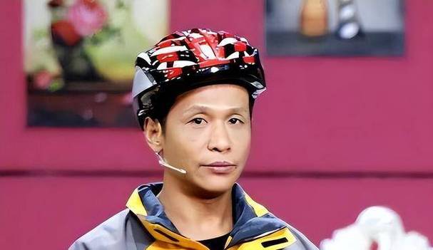 一直期待赵本山复出的面相