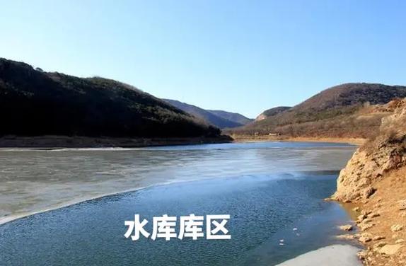 梦见女人梦见河水