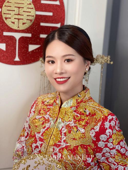 头发自然卷的女人会早结婚还是晚结婚