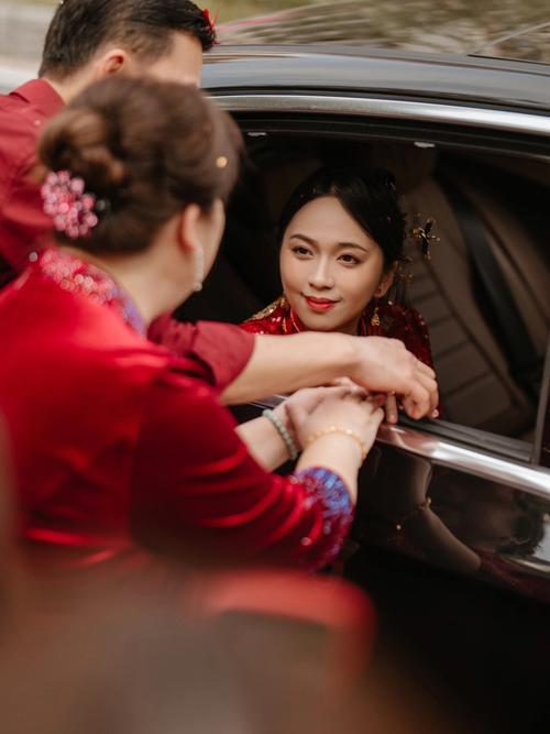 新娘的亲妹妹是不是不能送亲