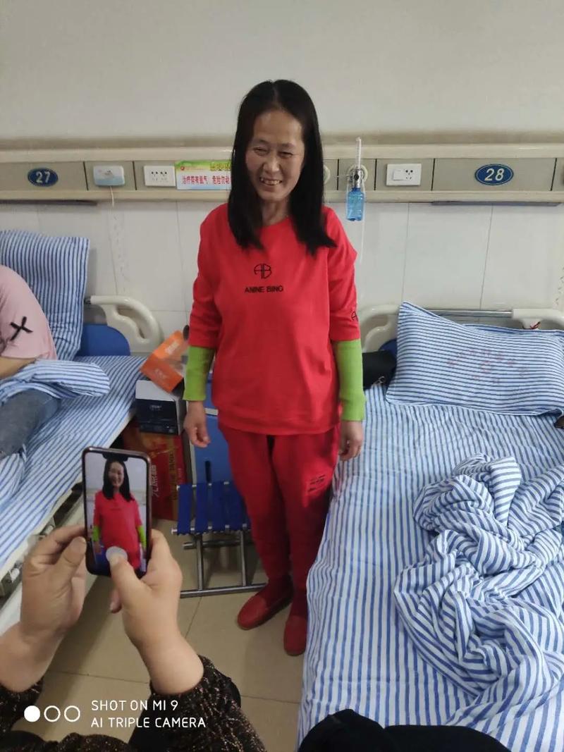 梦见死去的姨姨