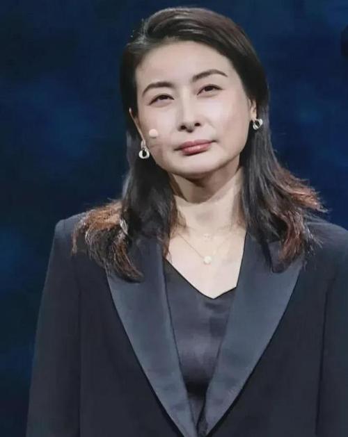 跳水皇后郭晶晶旺夫相图解