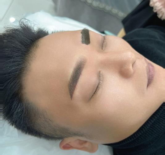 男的后天断眉的男人的命运好不好