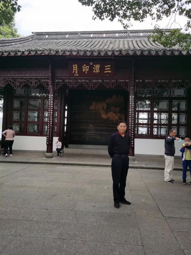梦见锯木头怎么回事