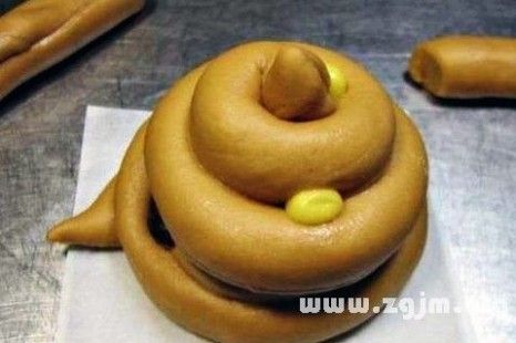 梦见吃粪便里的食物