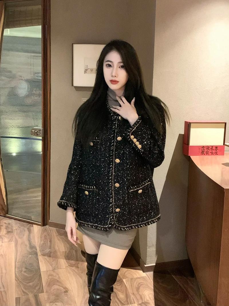 巨蟹座女生适合的外套