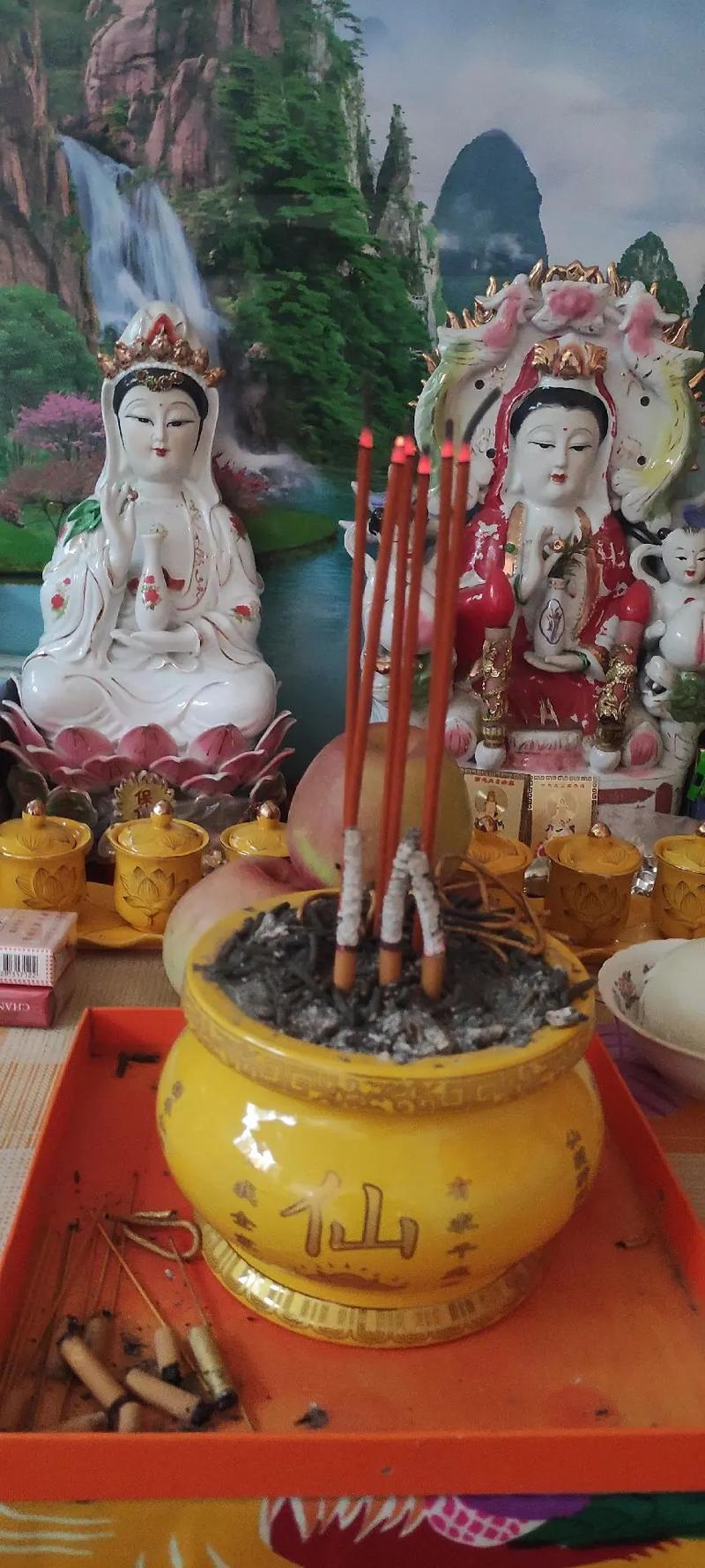 祈福保平安怎么烧香