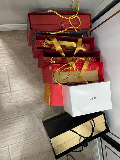 男方第一次上门8个礼品