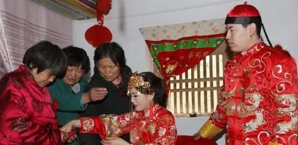 提亲去女方家几个人