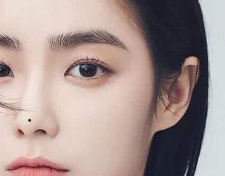 鼻子上长痣好吗