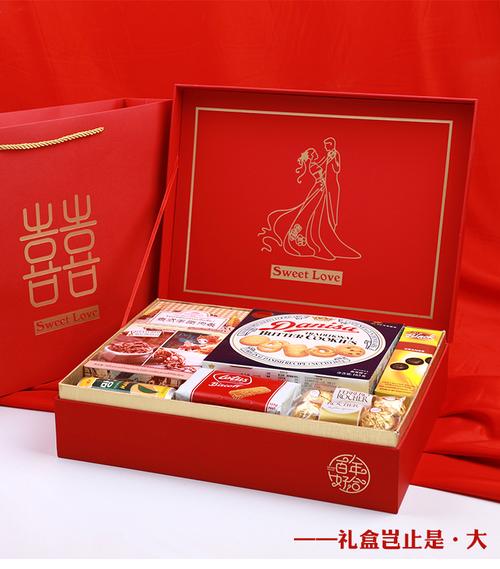 结婚回礼礼盒里面装什么