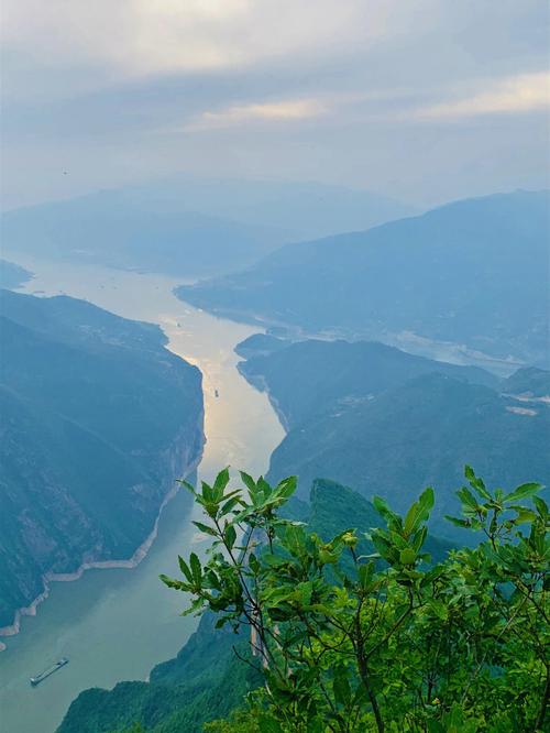 梦见顺流而下是什么意思