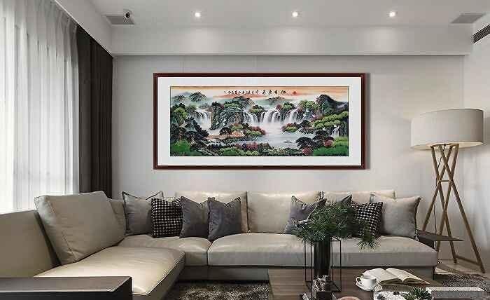 家中挂画讲究大,有钱人都这么挂!