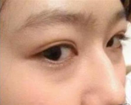 鼻梁有节的女人什么命
