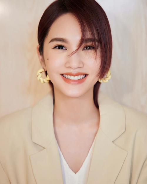 属老鼠的明星杨丞琳档案