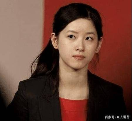 “奶茶妹妹”章泽天面相分析大全