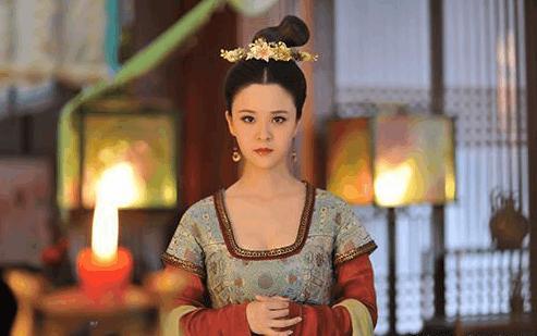 命带正官正印的女人